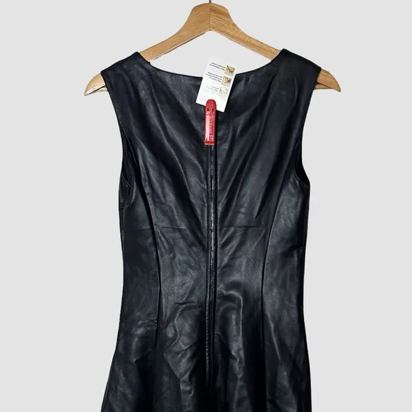 Ieena for Mac Duggal Black Faux Leather‎ Fit & Flare Dress Cutout Size 2 - Image 9