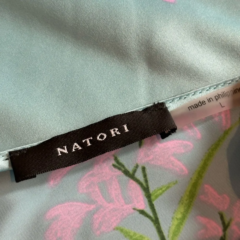 Natori Bloomingdale’s Floral Print Satin Slip polyester v neck Nightgown large - Image 4