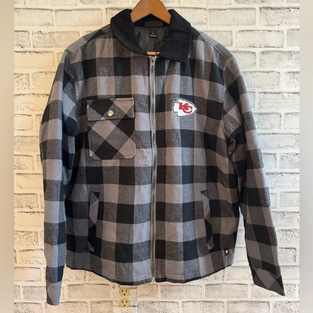 NWT! Adult Kansas City Chiefs black and gray full zip plaid flannel jacket Large - Image 2