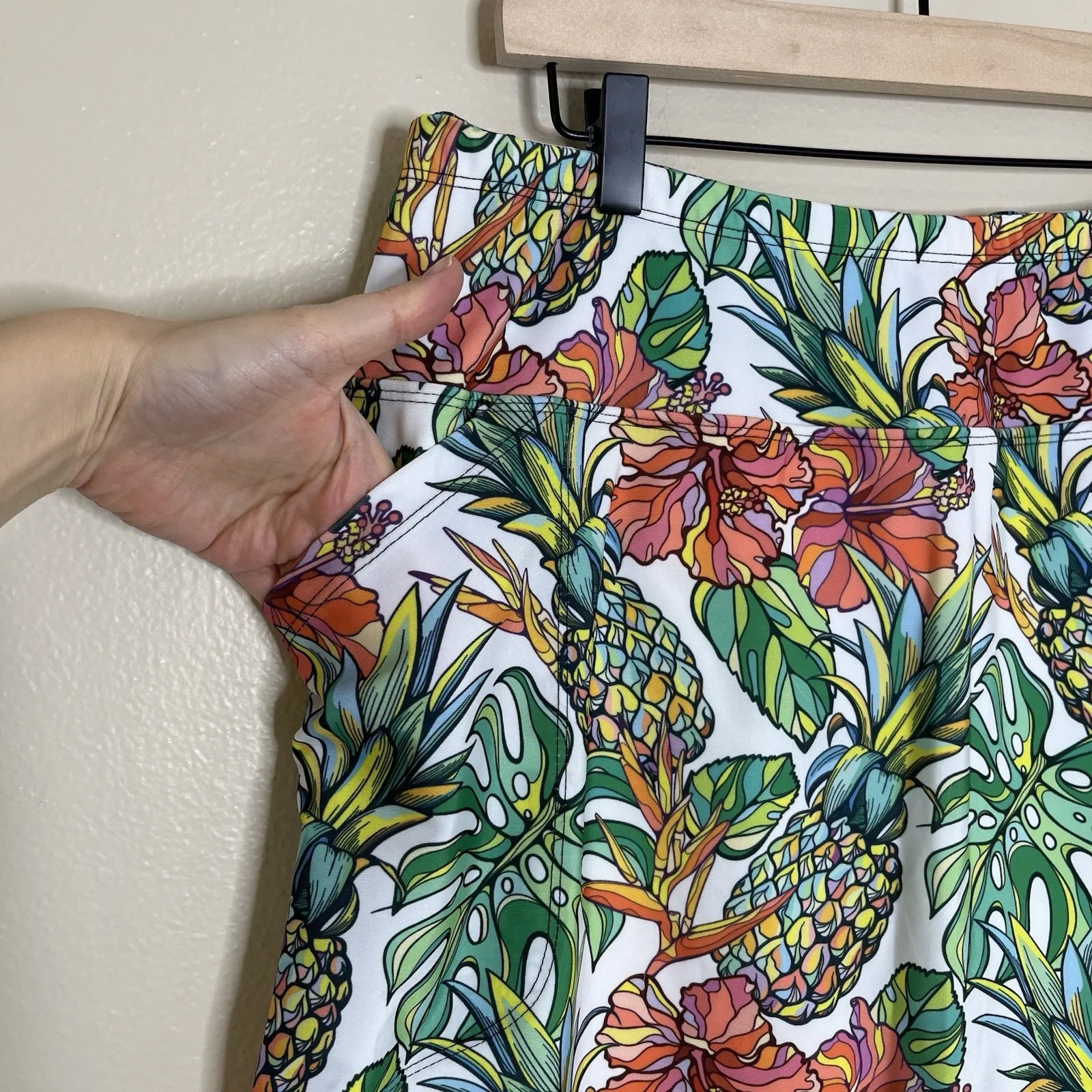 B SKINZ Athletic Tropical Pull On Golf Tennis Pickleball Skirt Skort XXL Preppy - Image 2