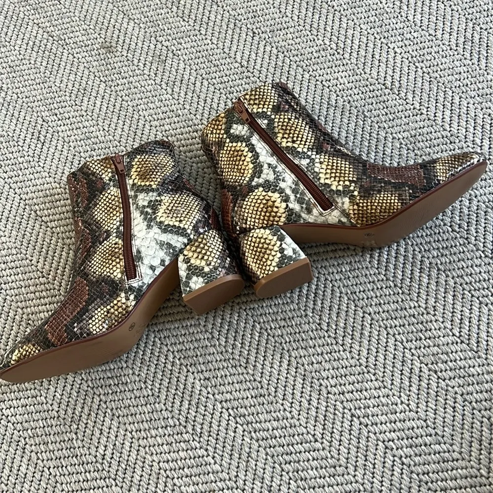 Chinese laundry snake boots - Image 3