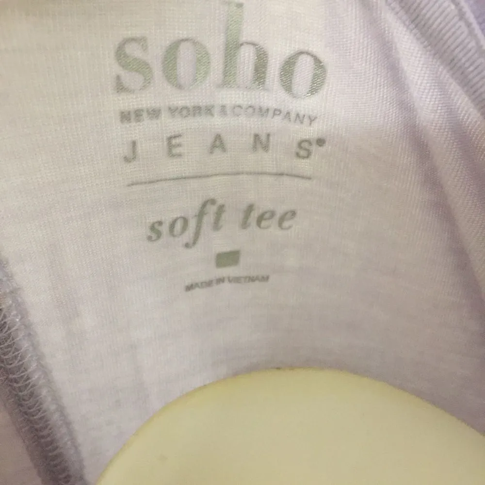 SoHo NY&CO Lavender cold shoulder tie sleeve Tee Size L - Image 5