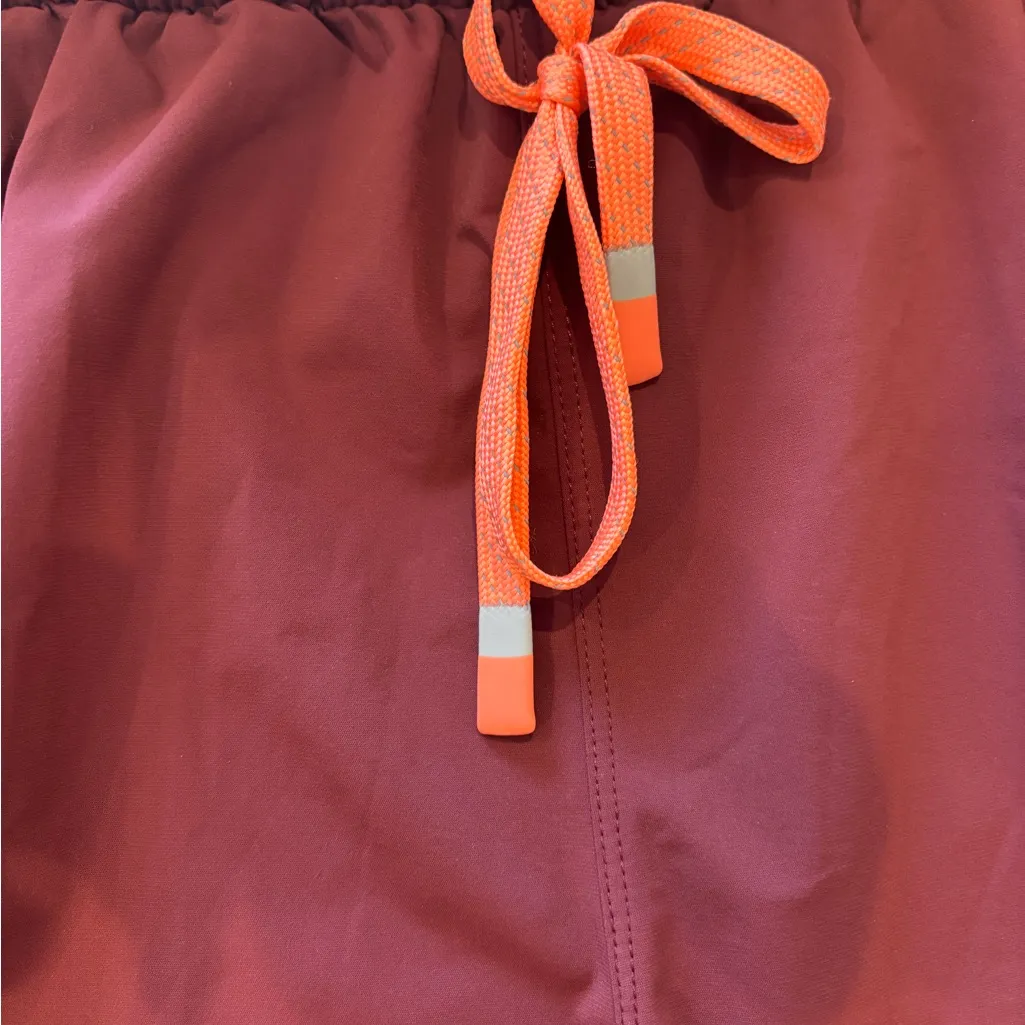 NWT Fabletics The One Short 3” in Merlot/St. Tropez in Women’s 2X - Image 7