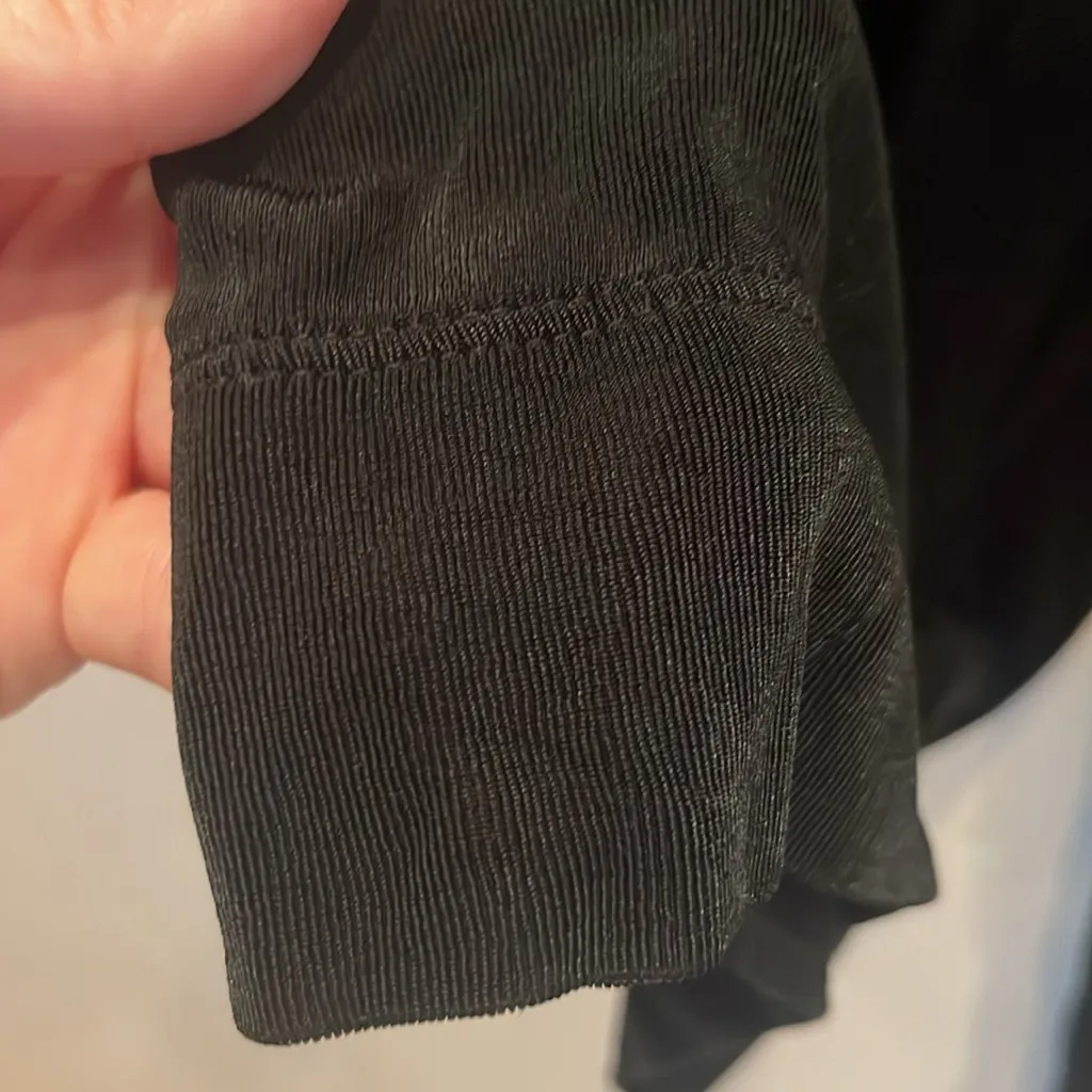 Chico’s Women’s Travelers Loose Fit Stretchy Black Pants Size 1 or 8 - Image 6