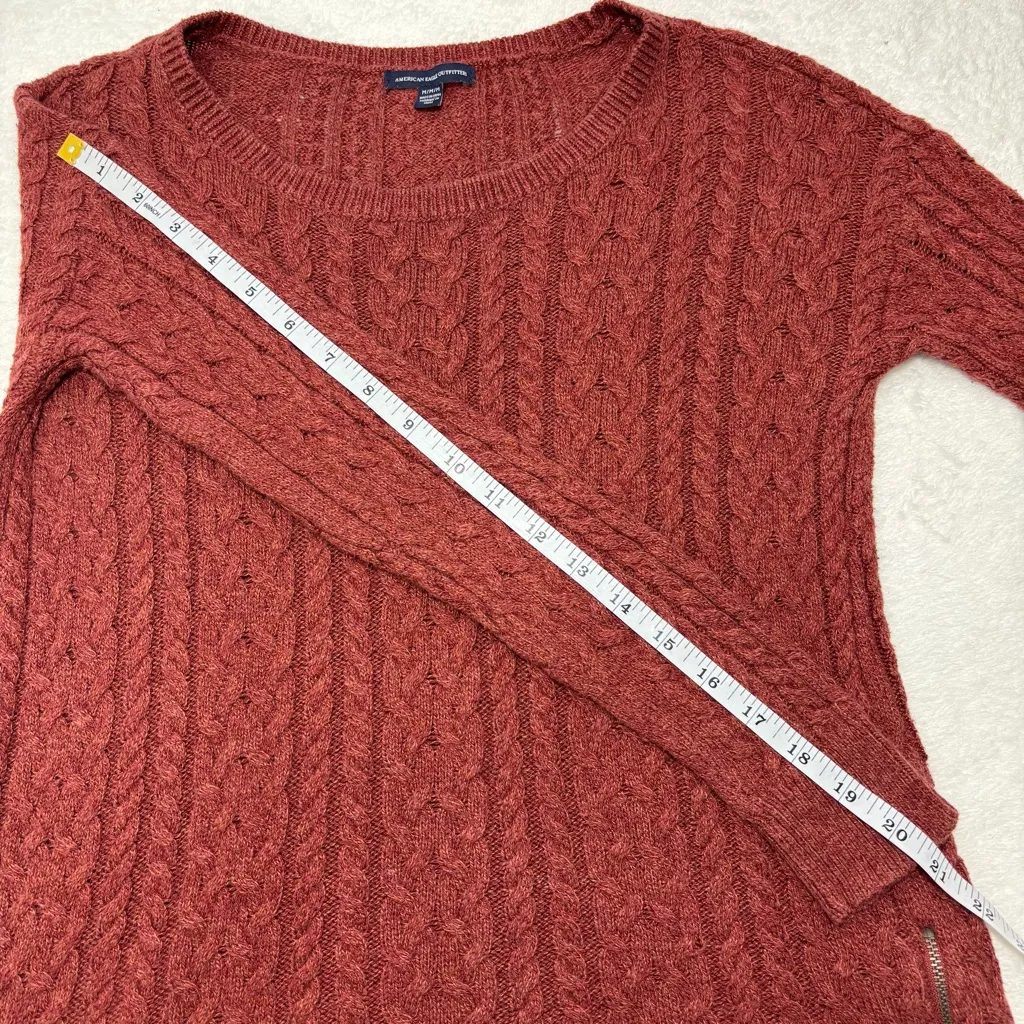 American Eagle  Sweater Womens  Red Wool Blend Light Zip Side Cable Knit Size M - Image 8