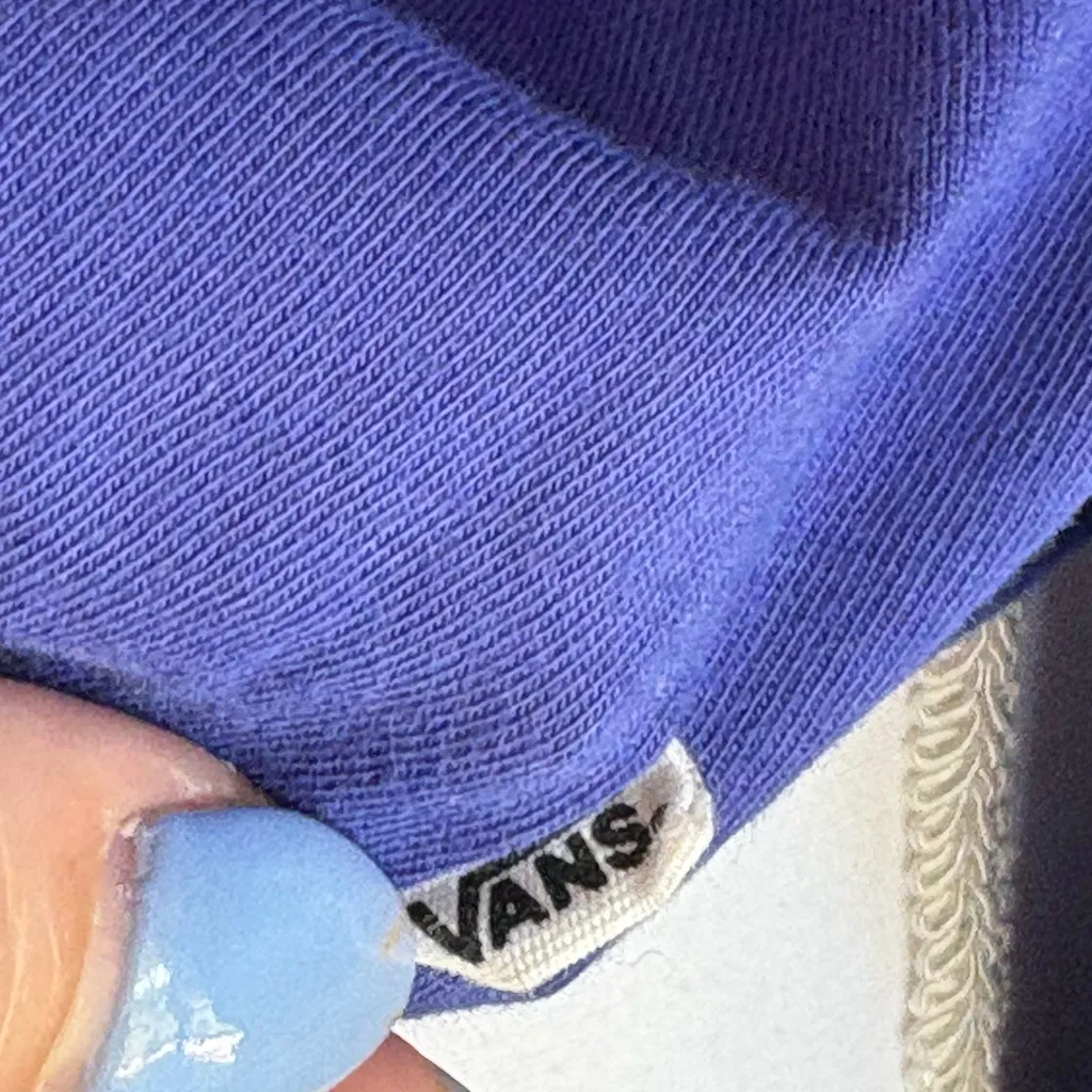 Vans Purple Crop Top with long sleeves. Size M - Image 2