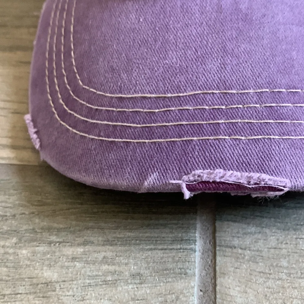 Faith purple baseball hat - Image 2