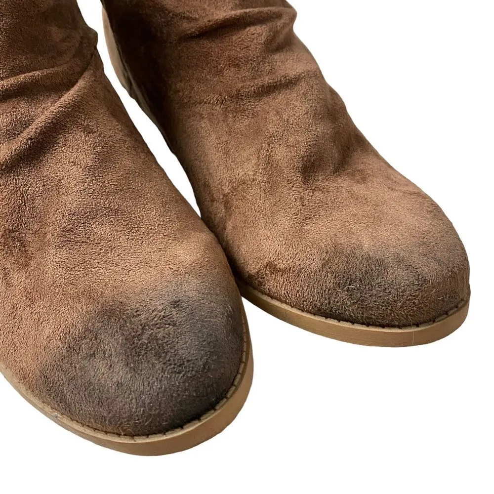 The Buckle Very G Cognac Brown Ankle Chelsea Boots 8US Medium Women’s Soft Suede - Image 3