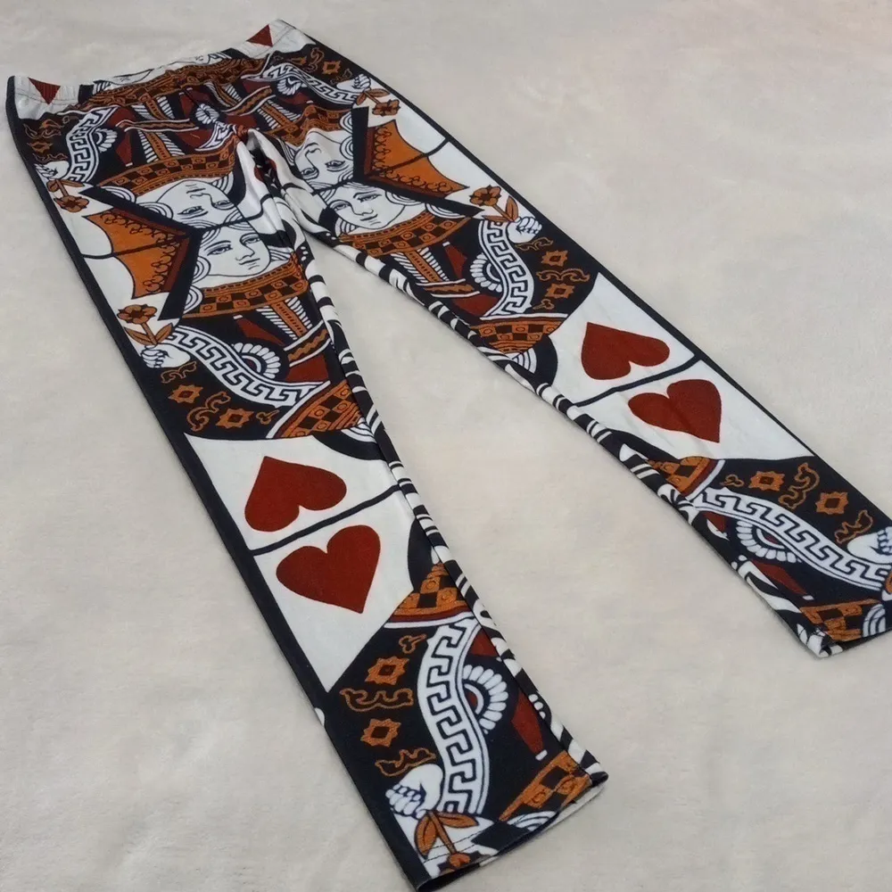 Blackmilk Style Casino Queen Of Hearts Reversible Stretch Leggings - Image 8
