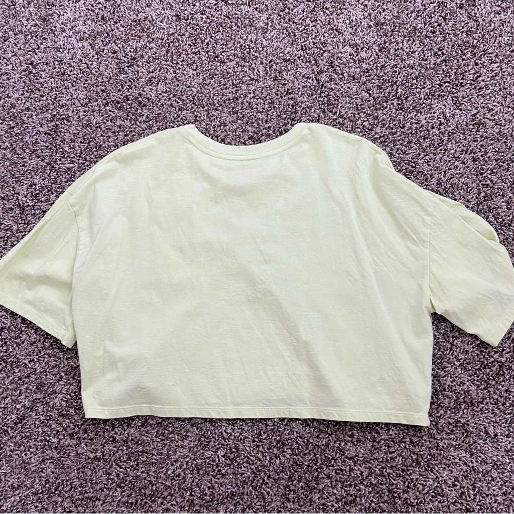 Colsie lime green cropped tee Size M - Image 4
