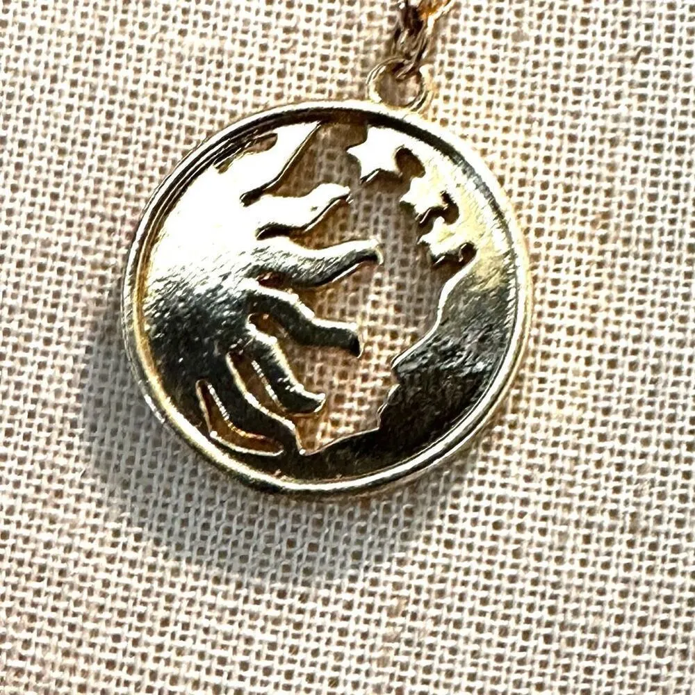 Gold tone Sun and Moon Disc Necklace - Image 5