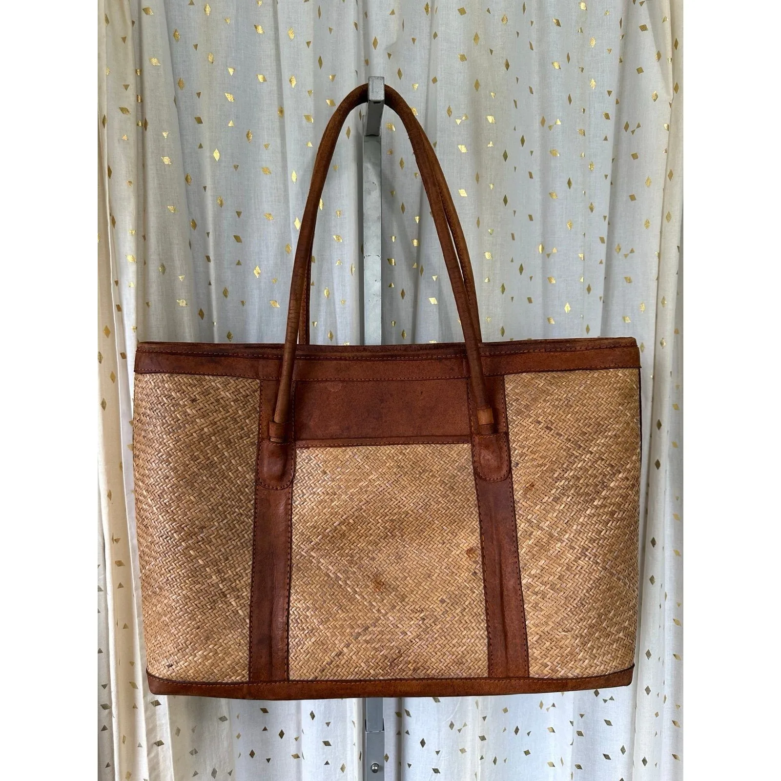 Hawaiian Inspired Genuine Leather Lauhala Rattan Like Weave Zipper Tote Bag - Image 4