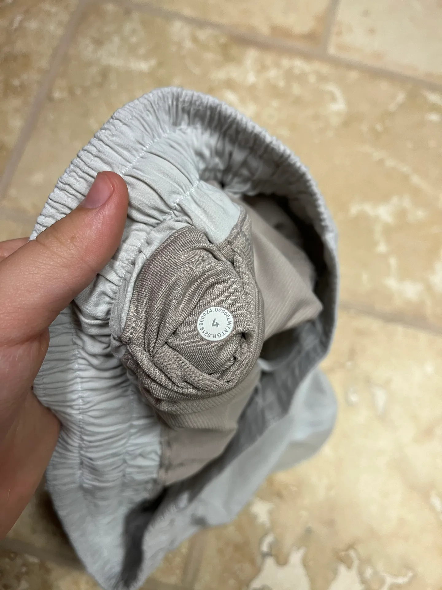 Lululemon Hotty Hot 2.5” Shorts - Image 5