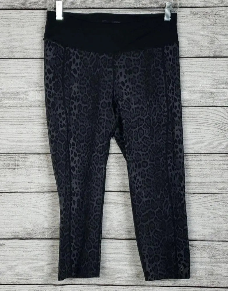 Betsey Johnson Black Leopard Cheetah Print Capri Leggings - Image 2