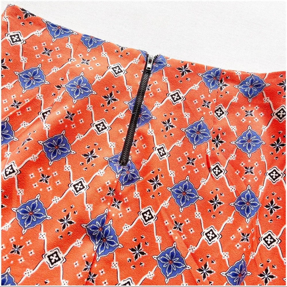 Forever 21 Ikat Print Mini Pencil Skirt - Image 8