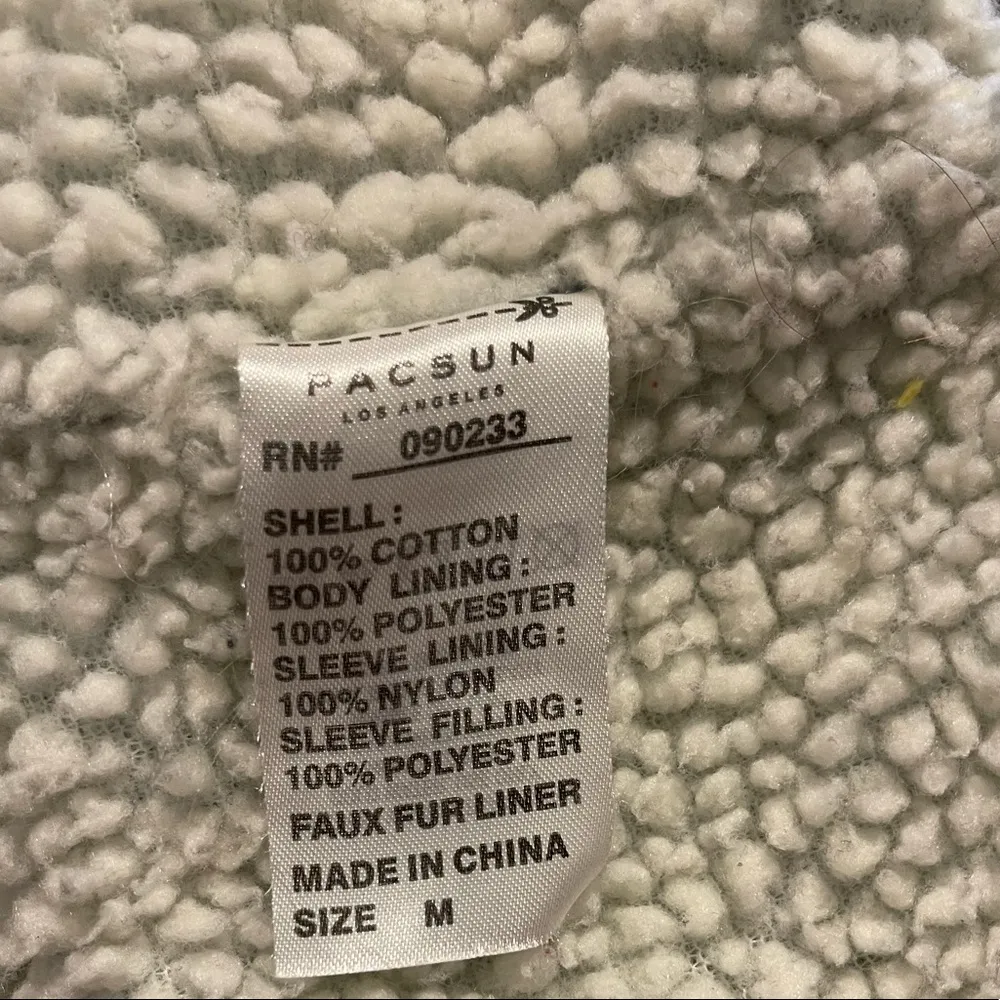 PacSun  Sherpa Lined Denim Jacket Size Medium - Image 7