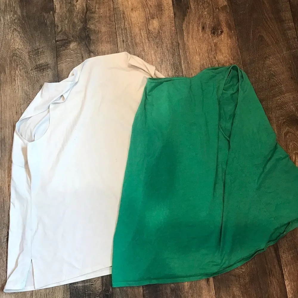 Bundle of two women’s size 3X tank tops a green and beige one - Image 10