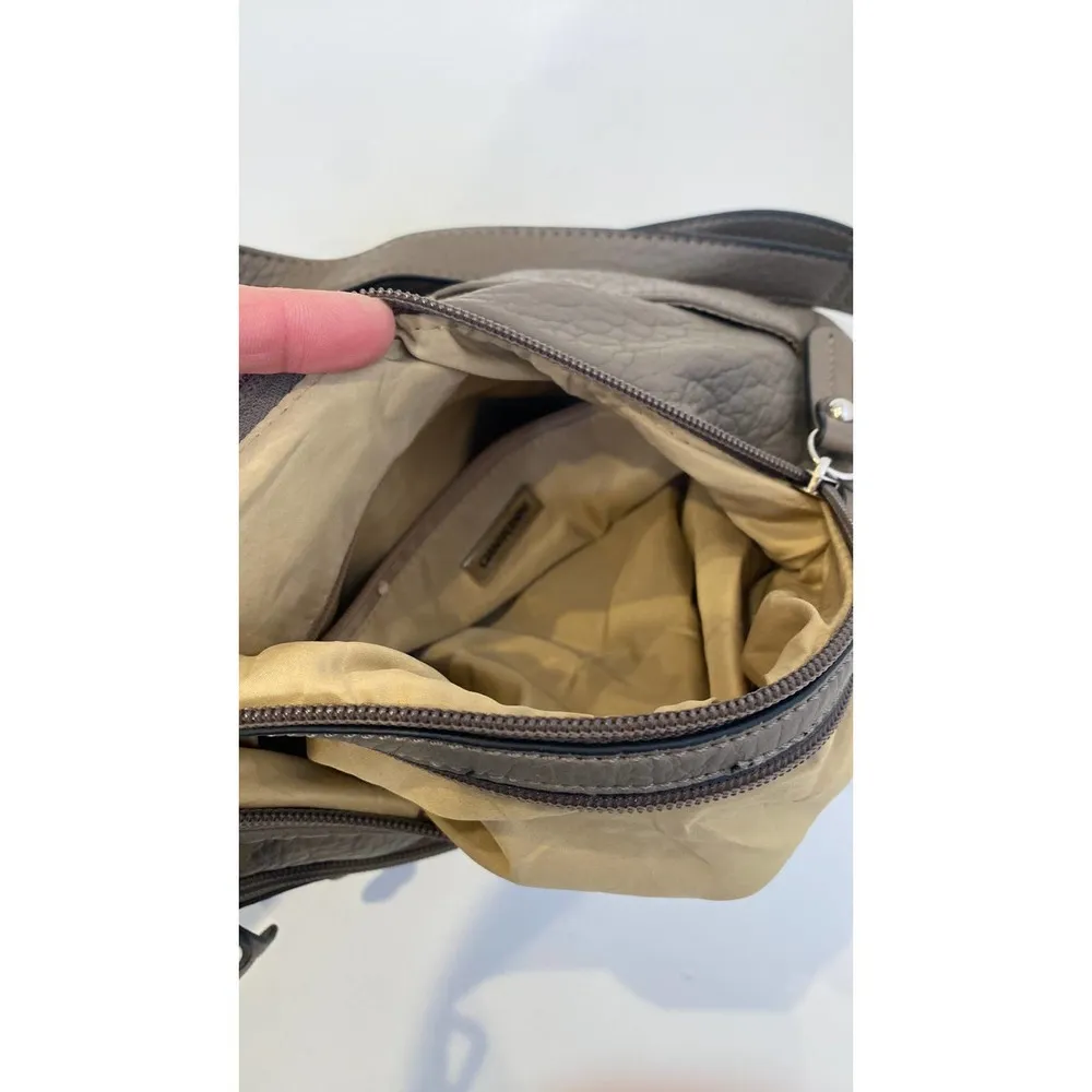 Giani Bernini Pebble Gray Hobo Shoulder Bag Lux Faux Leather - Image 4