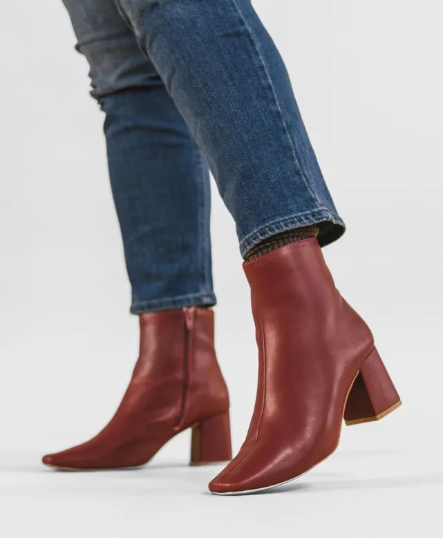 Journee Women's Haylinn Square Toe Booties- Brick Faux Leather- Size 8.5 - Image 1