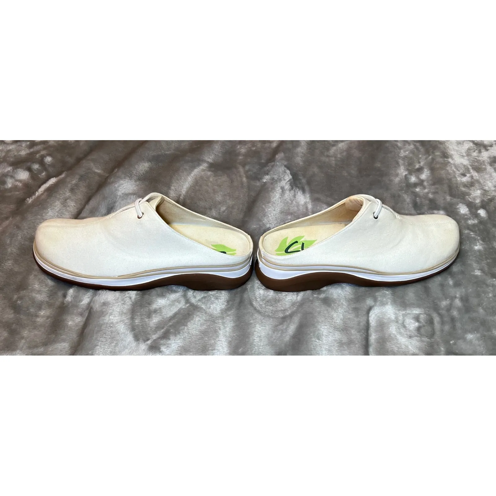 Clarks Canvas Mule Clogs Womens 9M Off White Casual Comfort Slip On Shoes - Image 8