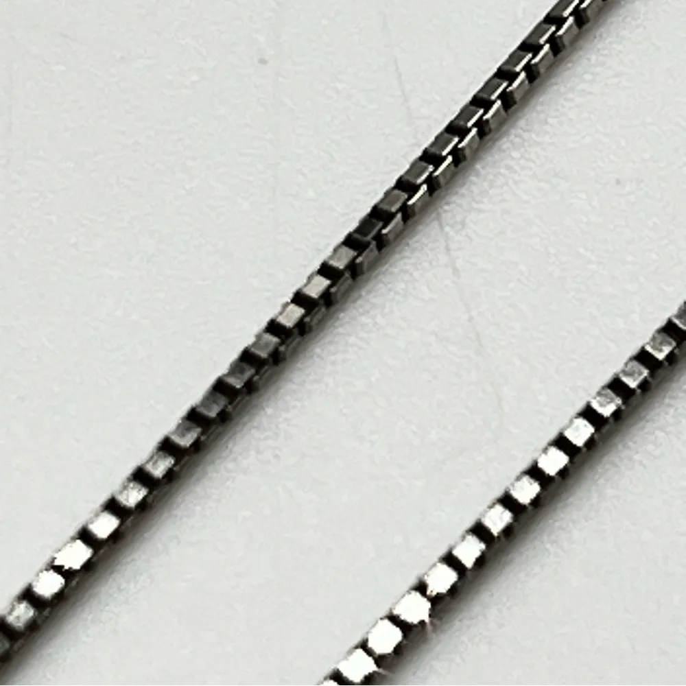 0.408 Carat Round Brilliant Diamond Pendant - Image 12