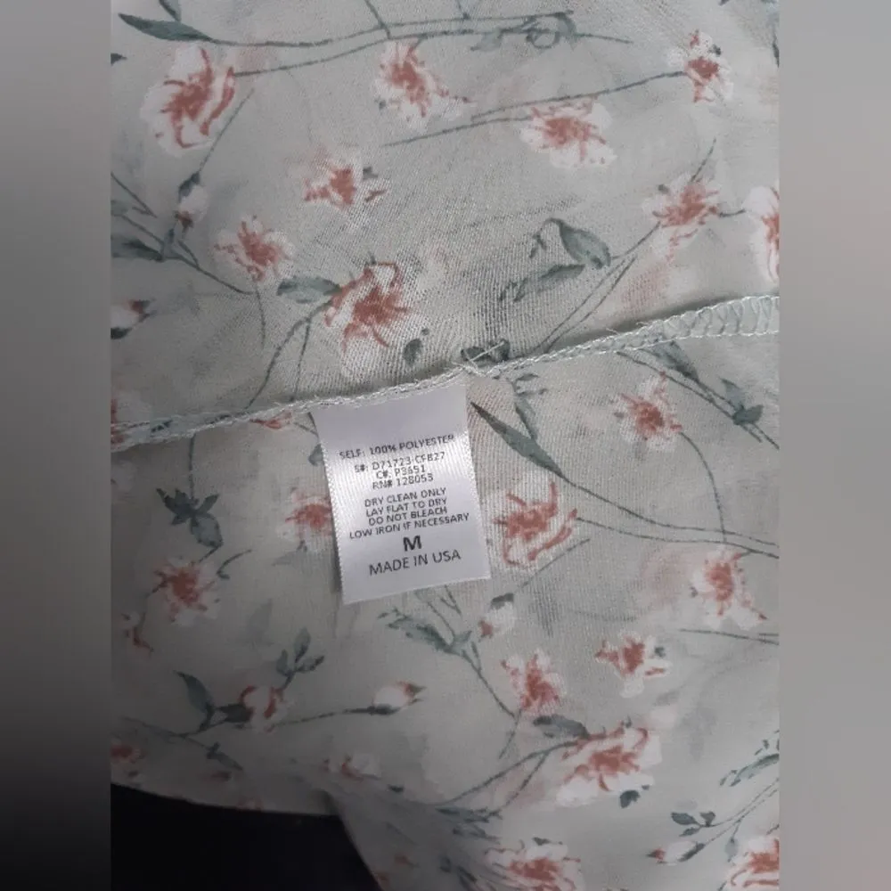 Potters Pot sheer green floral blouse - Image 2