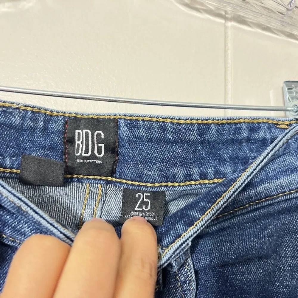 BDG Urban Outfitters Kick Flare High Rise Cropped Denim Jeans Size 25 EUC - Image 5