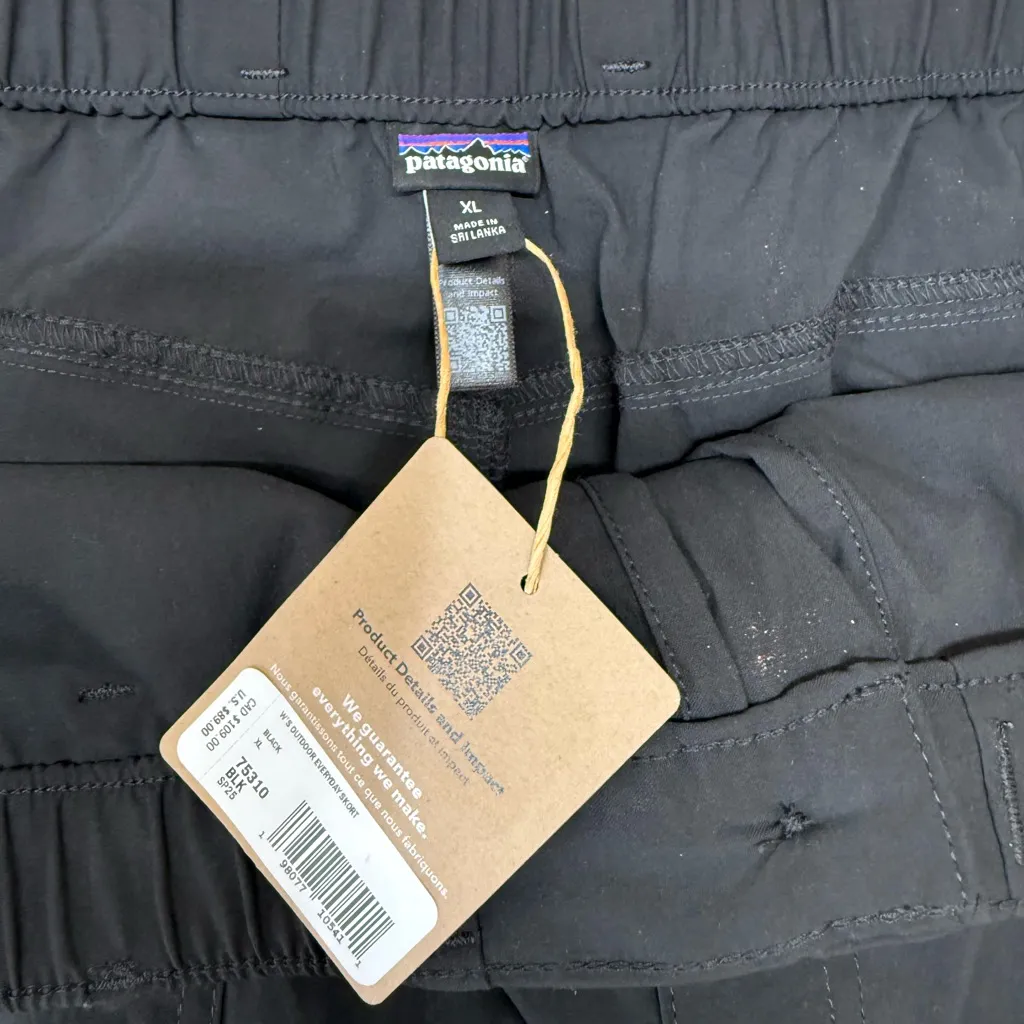 Patagonia Women's Outdoor
Everyday Skort size xl NWT - Image 4