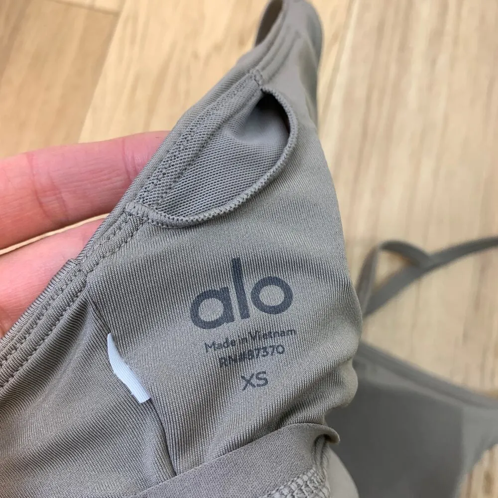 Alo Yoga Lavish Athletic Longline Strappy Sports Bra Bralette Glossy Gravel XS - Image 6