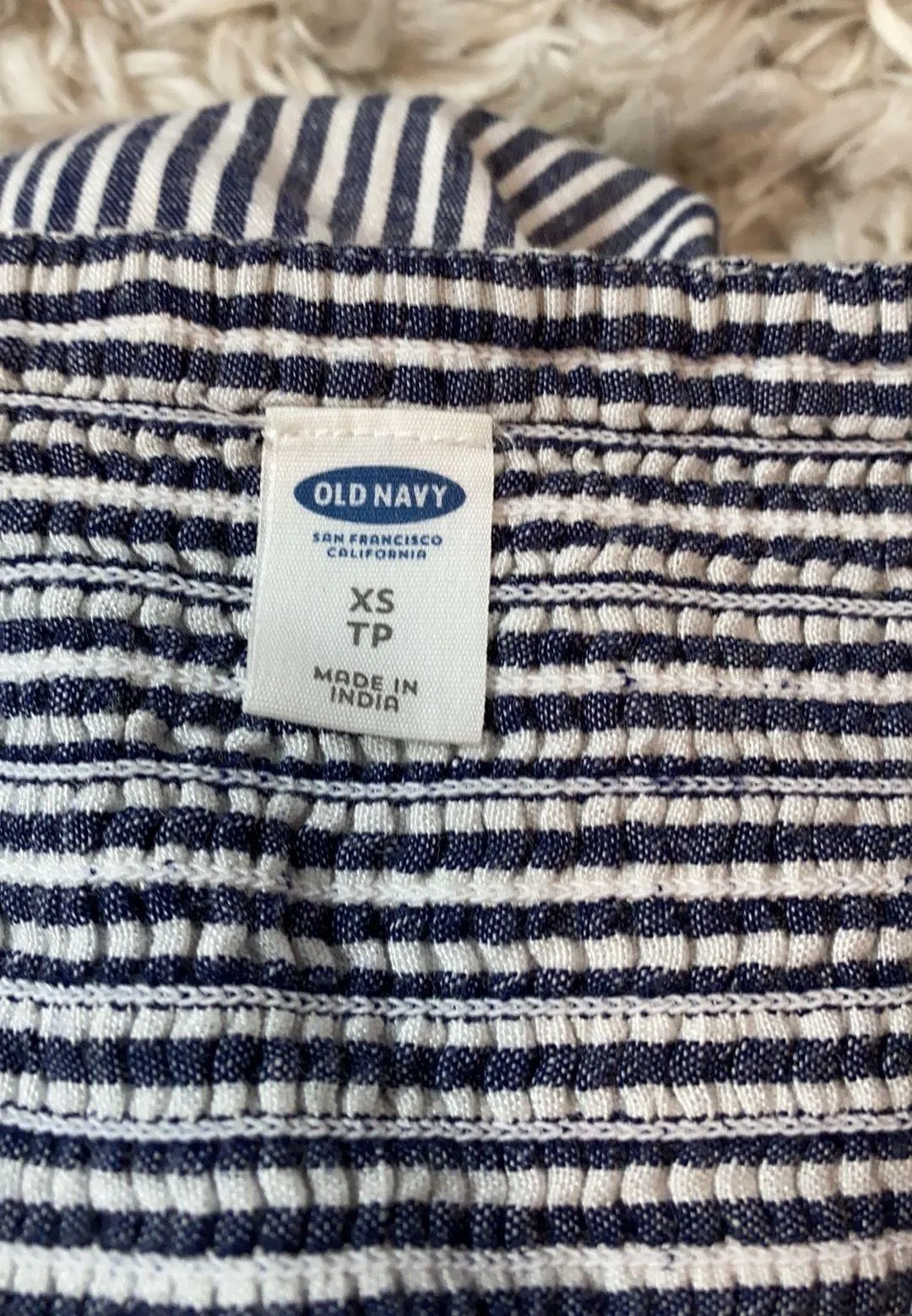 Old Navy Dress - Image 4