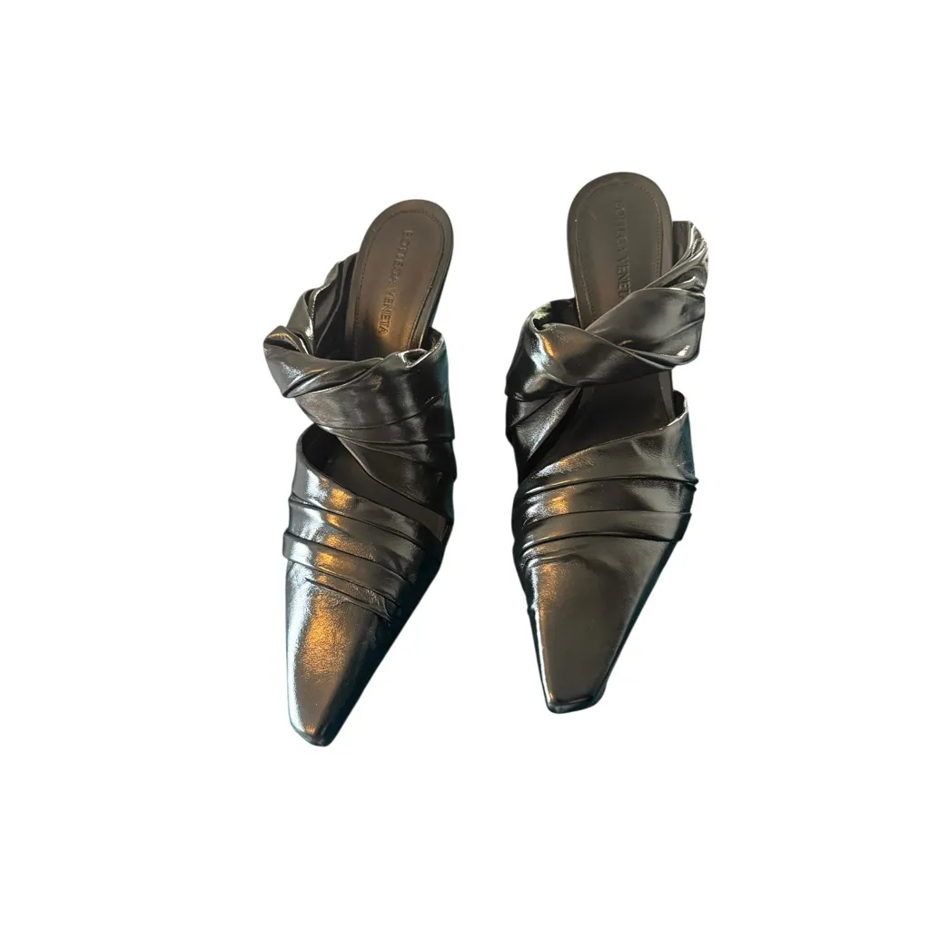 NWT Bottega Veneta Black Leather Cushion Lux Bunnie Mule Pumps EU Size 38/US 8 - Image 5