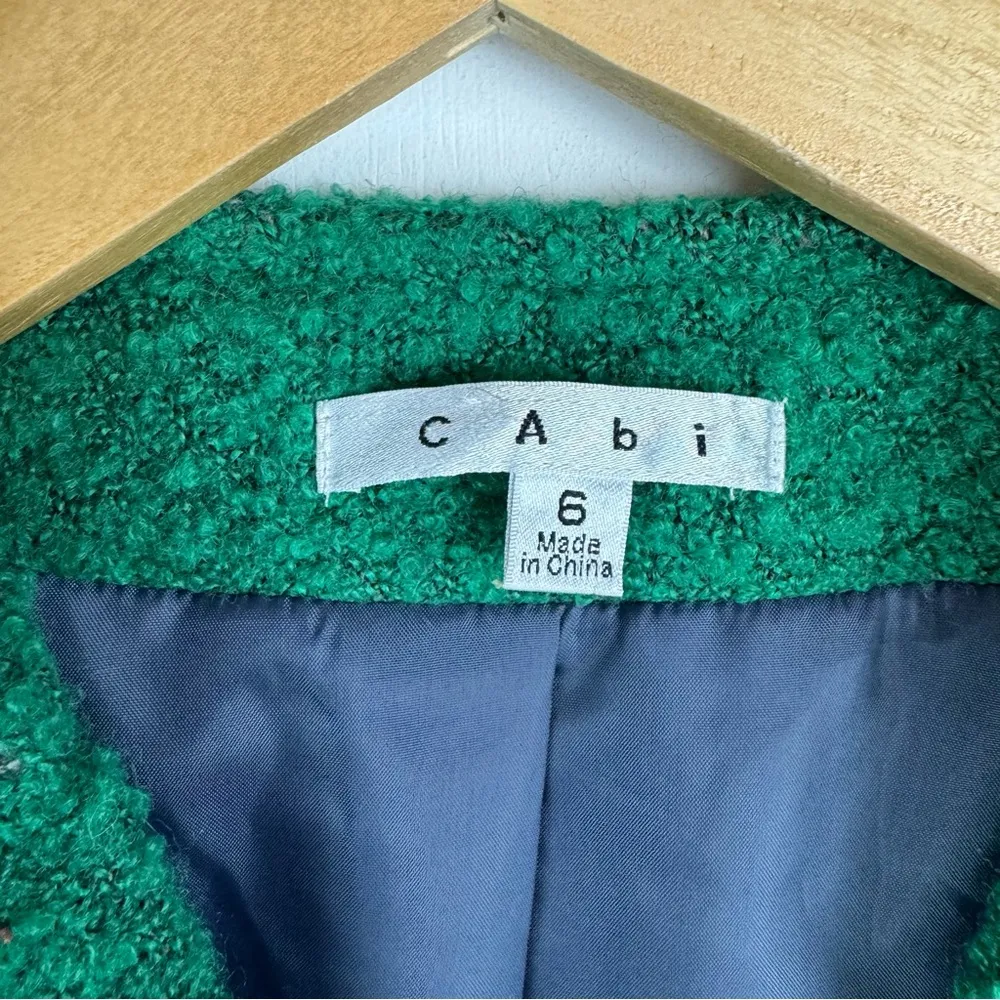 Cabi Womens Ivy Green Boucle Blazer Sz 6 Cropped Wool Blend - Image 12
