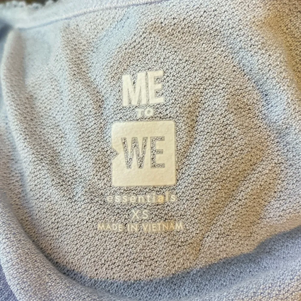 Me to We Pac Sun Size XS Women's Teen Girl Baby Blue Shirt - Image 4