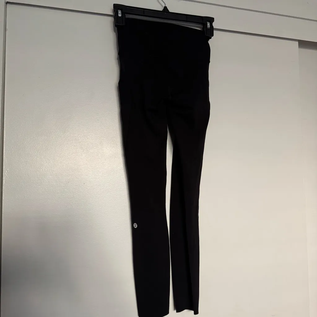 Lululemon Fast & Free 7/8 Tight II *Nulux 25" Black Leggings - Image 4