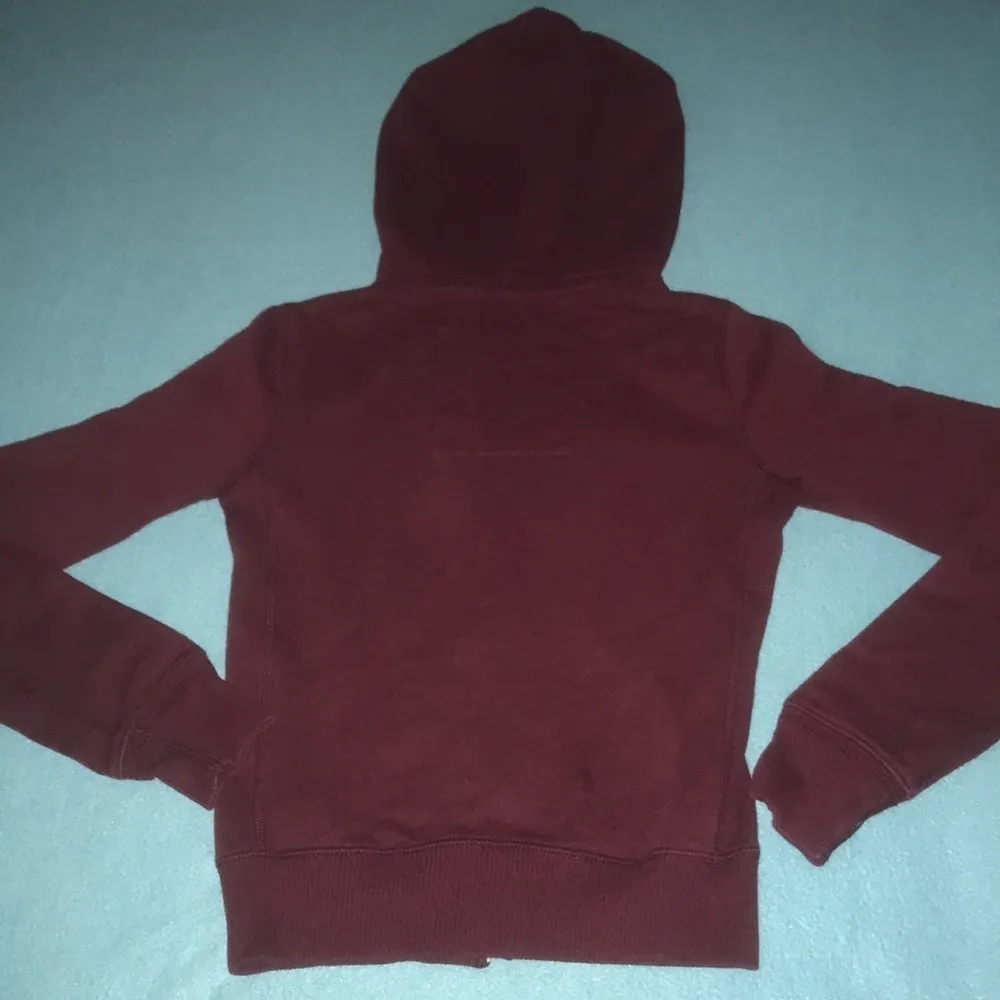 HOLLISTER Cali hoodie double zipper 2 front pockets burgundy long sleeve size XS - Image 2