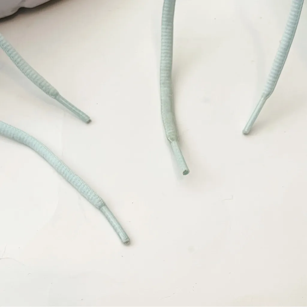 NIKE Air Max 270 React Glacier Blue Lace Up Tennis Shoes Sneakers, Size 9 - Image 5