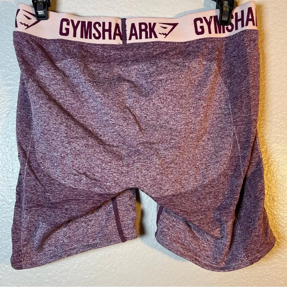 Gymshark Women's Purple Long Sleeve Crop Top and shorts  set SZ:M - Image 6