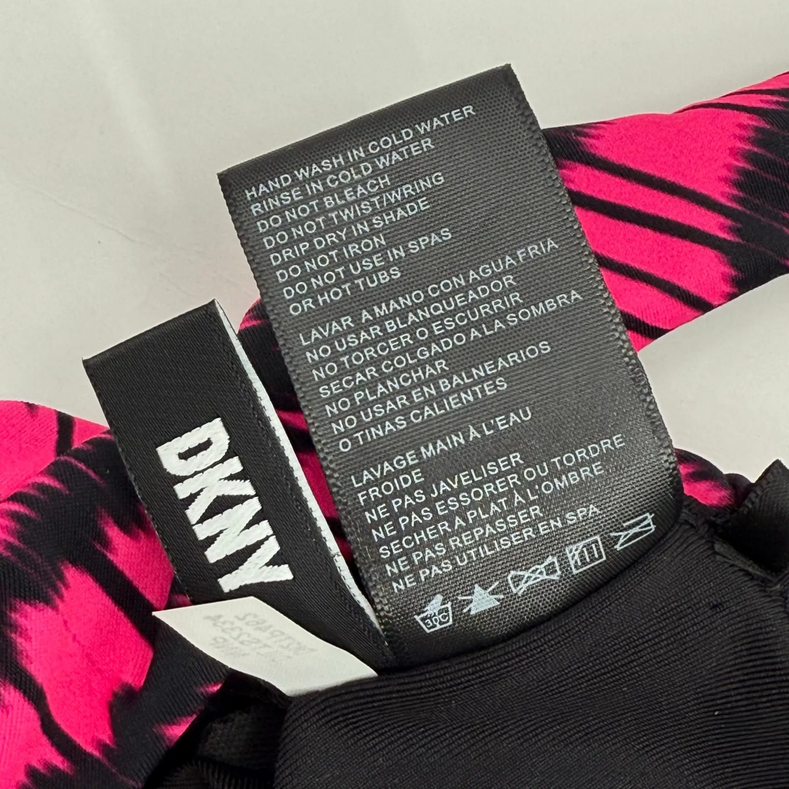 DKNY Bikini Top Size Small NWT Printed Square Neck Hot Pink Black Swim Sporty - Image 9