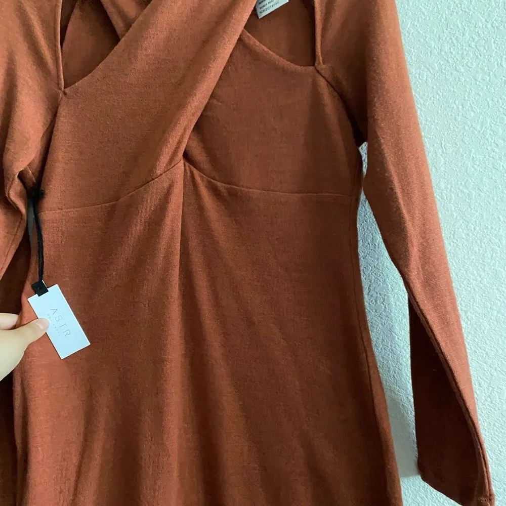 ASTR The Label Rosey Rust Wrap Neck Cutout Dress Long Sleeve Size XL Extra Large - Image 7
