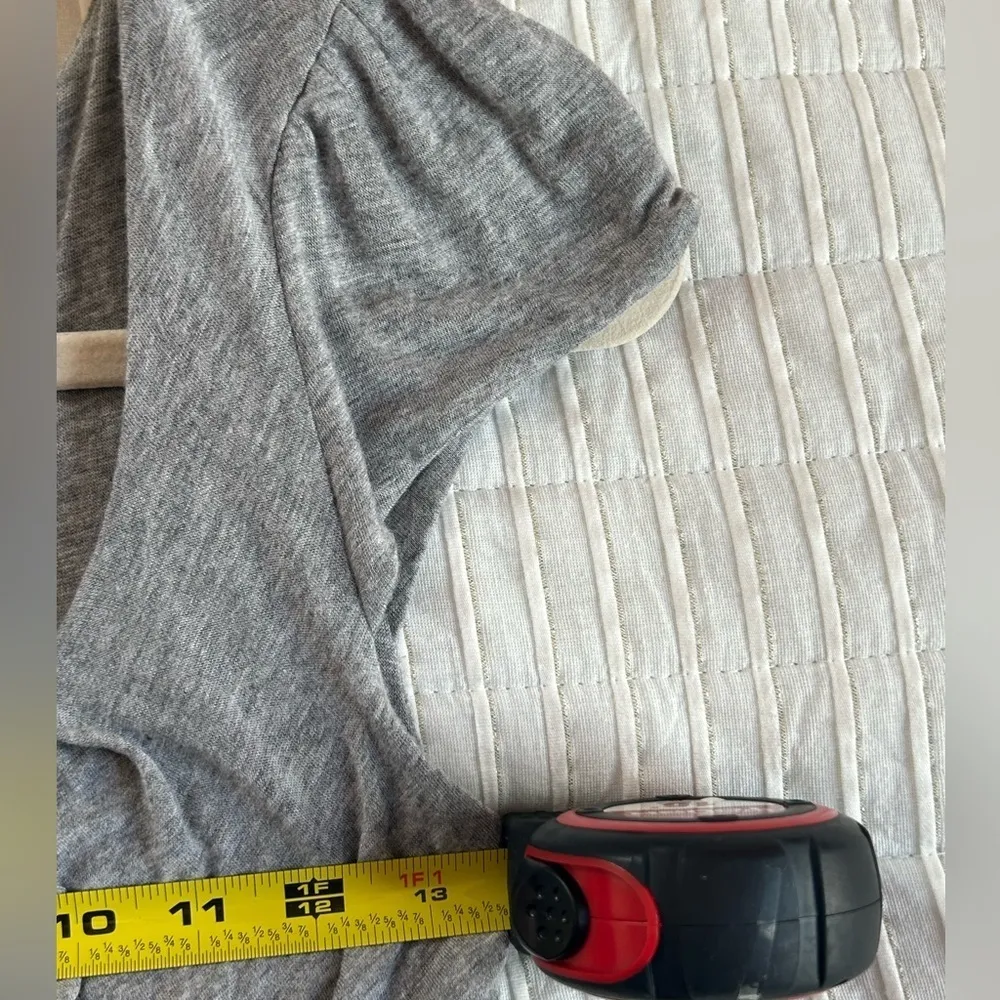 bebe vintage Y2K short capped-sleeve fitted dress with a defined waistline. SM - Image 6