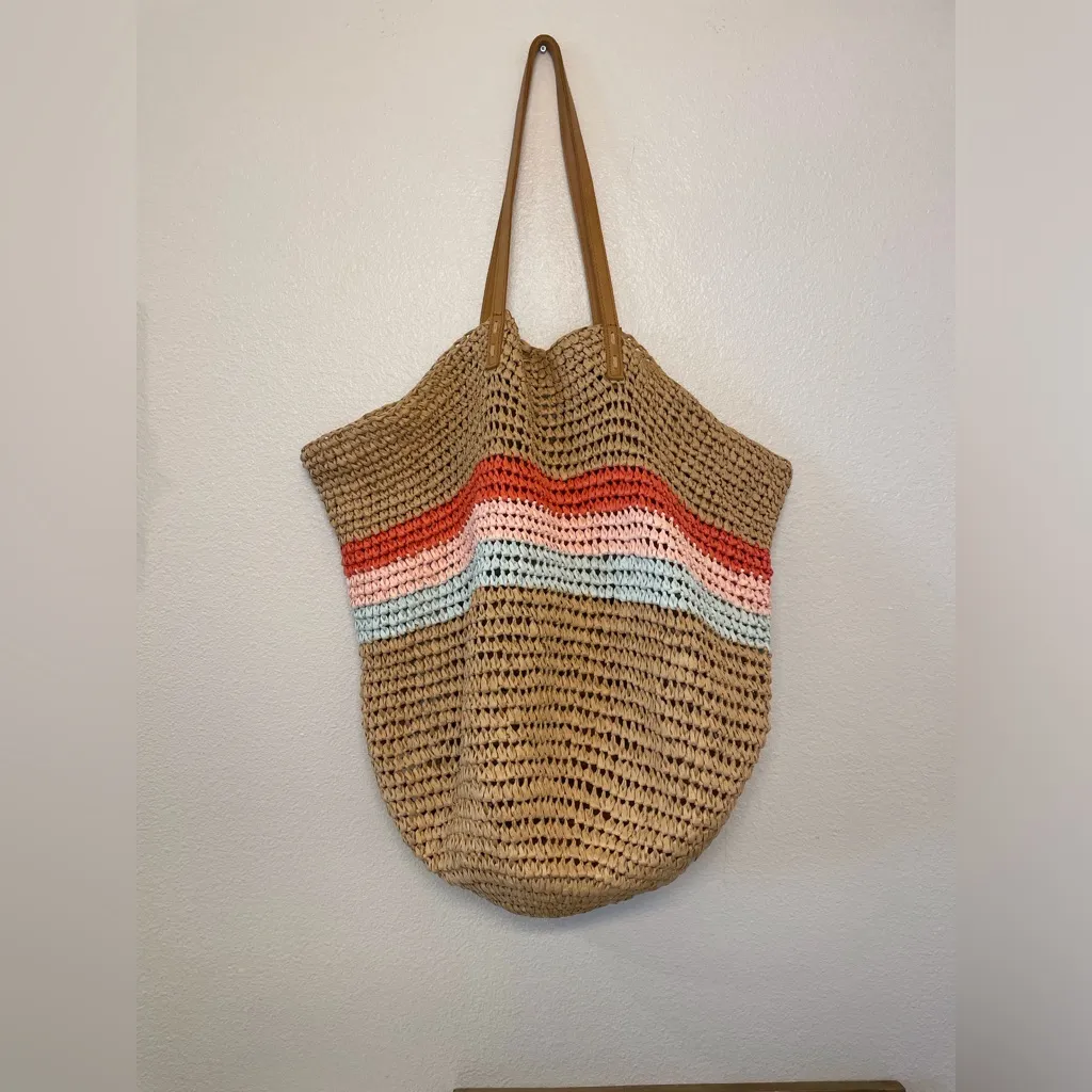 Hearth‎ & Hand with Magnolia Women’s Stylish Tan Multicolor Woven Tote Large Bag - Image 2