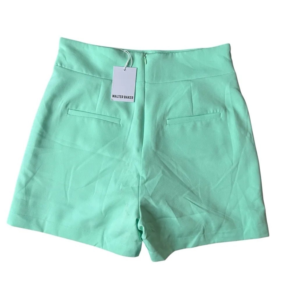 NWT WALTER BAKER Molly High Waist Twill Shorts Light Mint Greenin Size 6 Small - Image 2