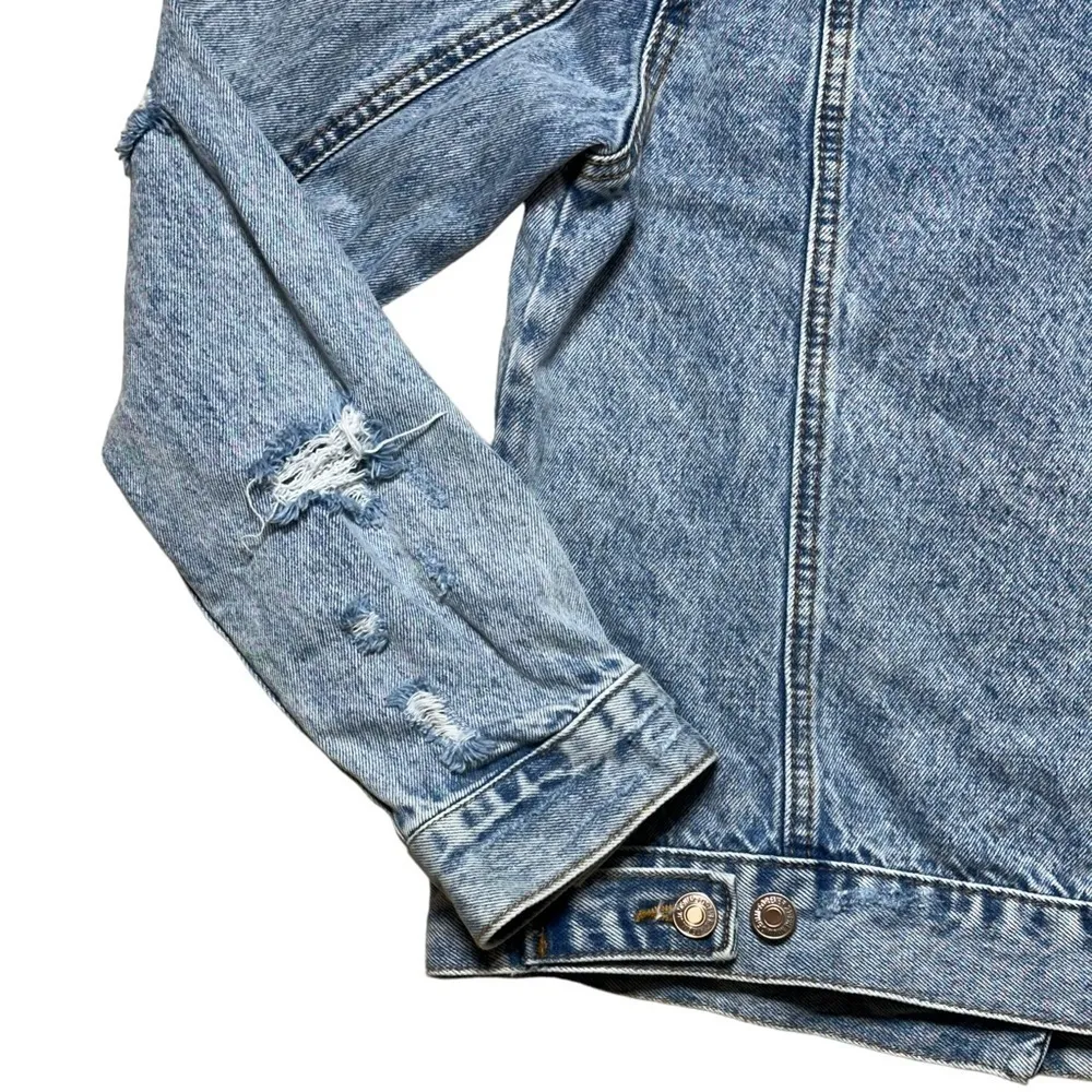 Forever 21 Light Wash Distressed Denim Jacket US S - Image 10