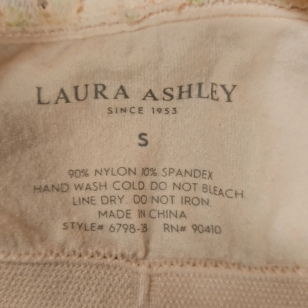 💕LAURA ASHLEY💕 Lace Back Bralettes (2 Pack) ~ Pink & White Small NWT - Image 9