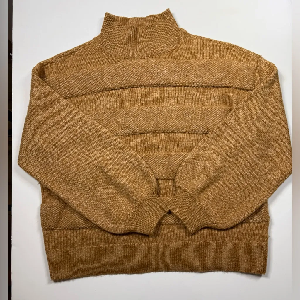 MONOGRAPH Cozy Women's Tan Sweater 🪾🍂🤎 Size L - Image 2