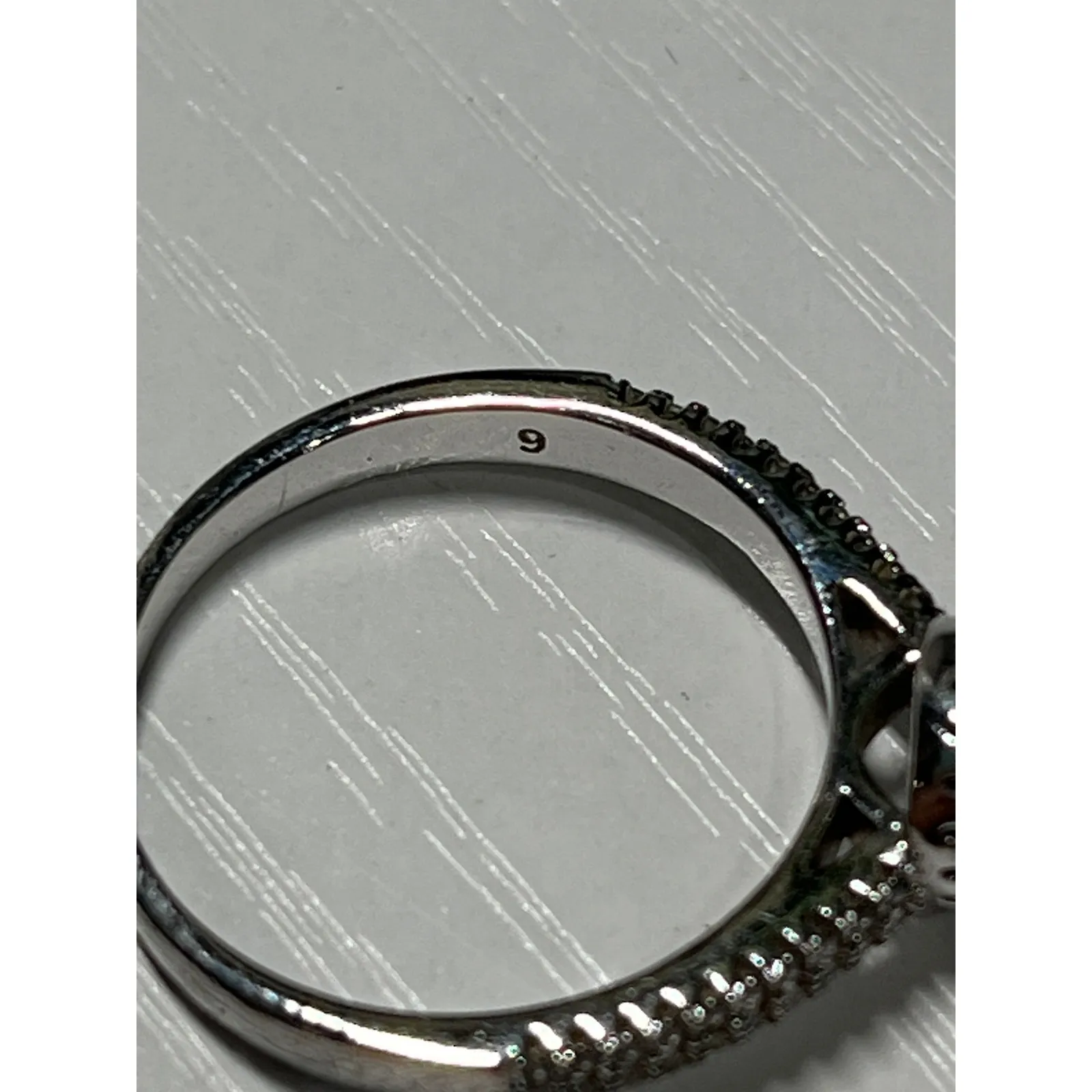 Halo Ring Round Cut Cubic Zirconia Silver tone Size 9 - Image 8