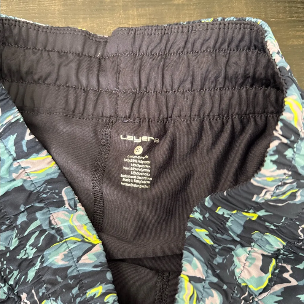 Layer 8 Floral Running Shorts Blue Multi Floral print – Size S - Image 4