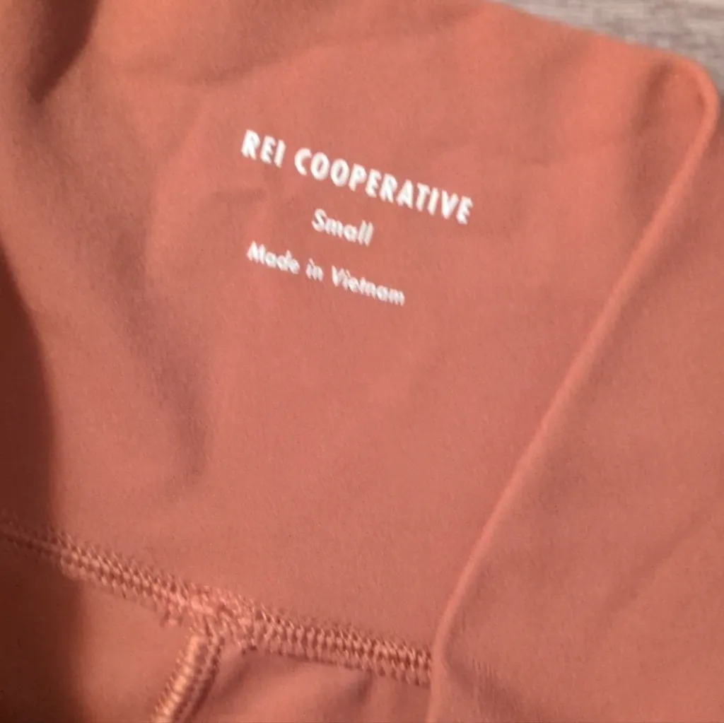 Rei Orange Leggings With Pockets Size Small - Image 3