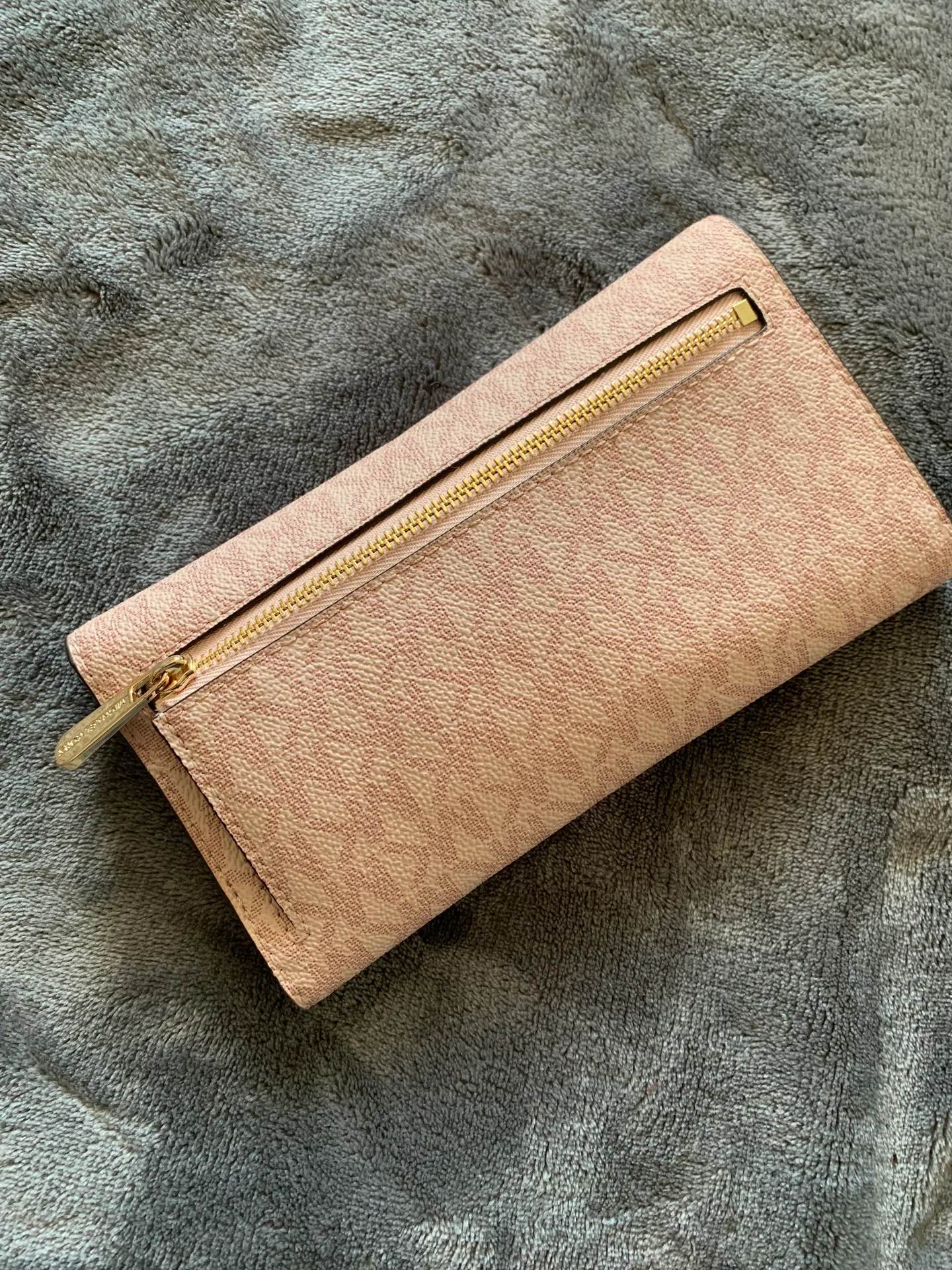 Michael Kors Wallet Trifold - Image 2
