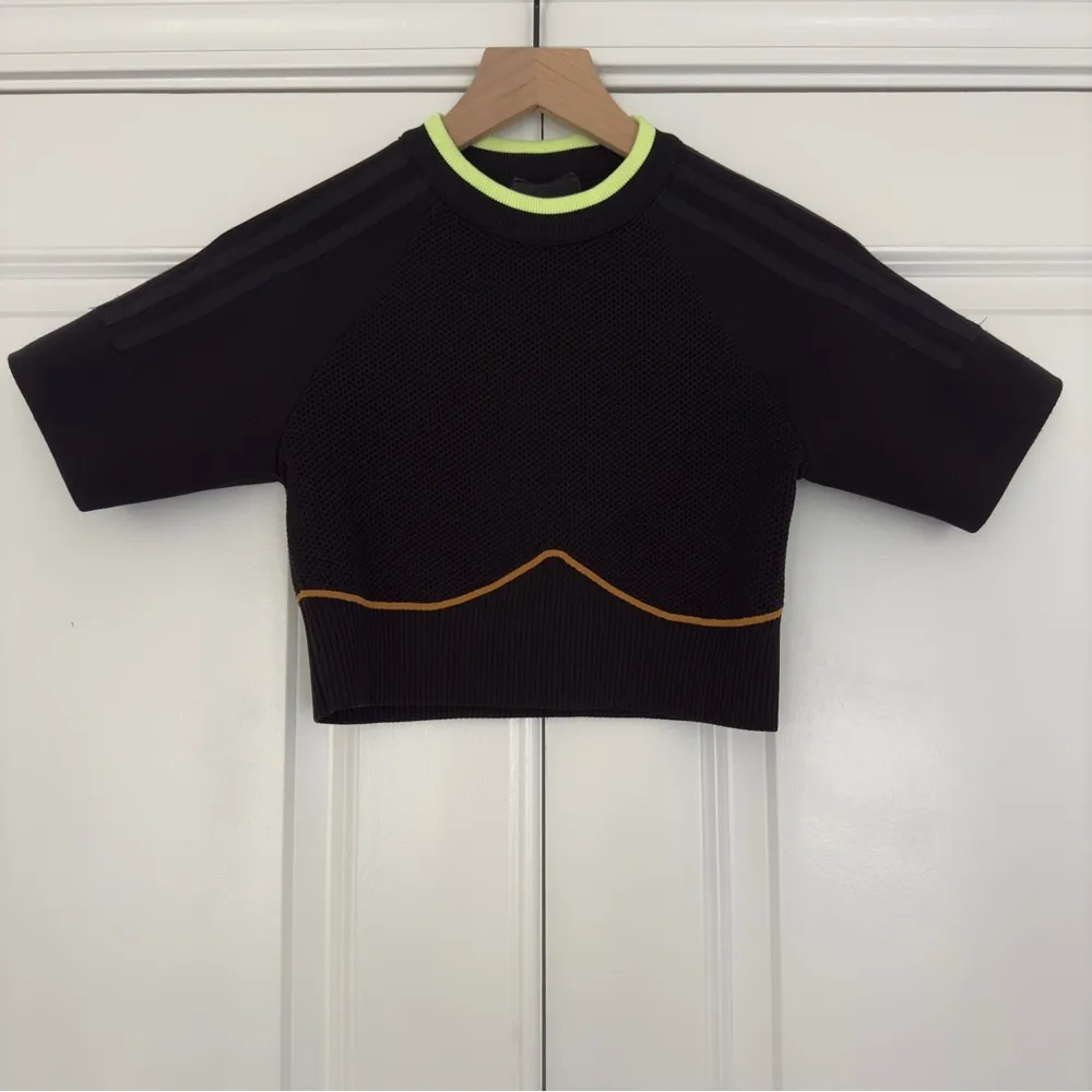 Ivy Park x Adidas netted Jersey crop top Short sleeve crew neck black orange L - Image 7